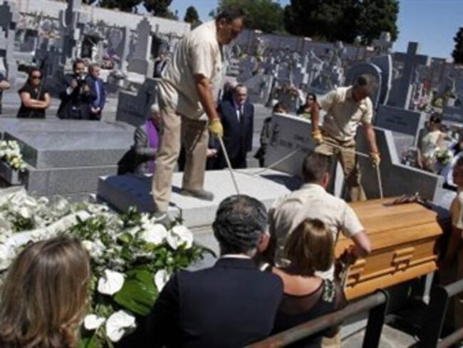 Despiden a Di Stéfano cientos de personas