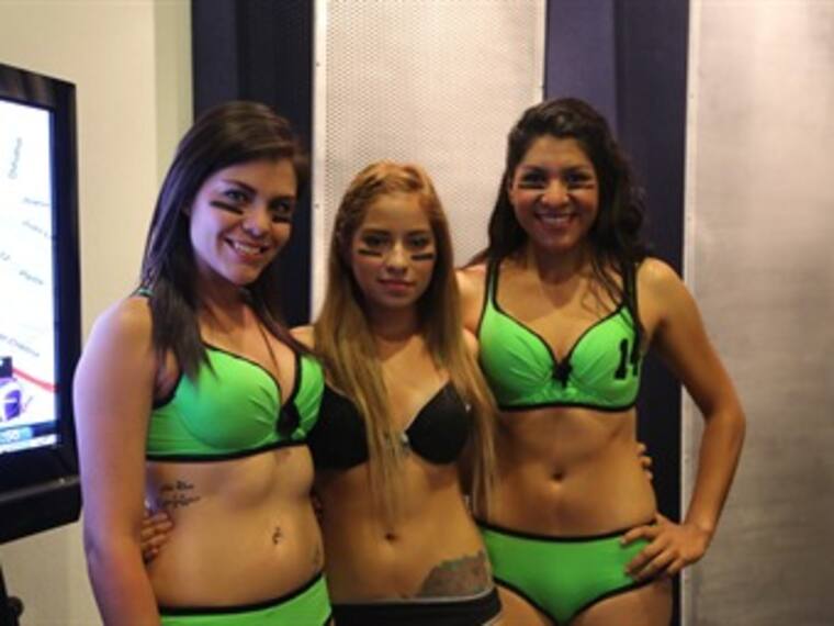 La Liga Iberoamericana de Bikini Football A.C. en 'Triple W'