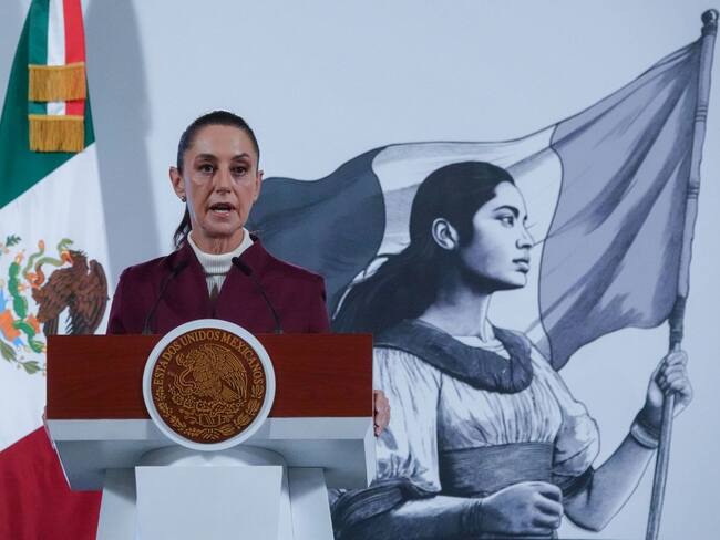 Que legislativo defina uso de toga en SCJN: Sheinbaum