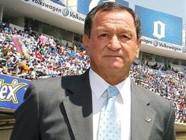 Presenta Cruz Azul a Meza como nuevo entrenador