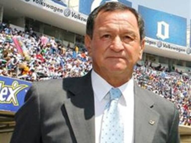 Presenta Cruz Azul a Meza como nuevo entrenador