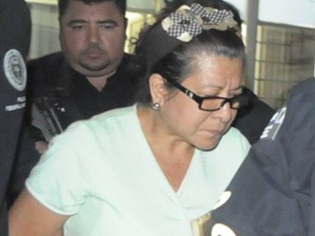 Libre funcionaria relacionada con caso Granier