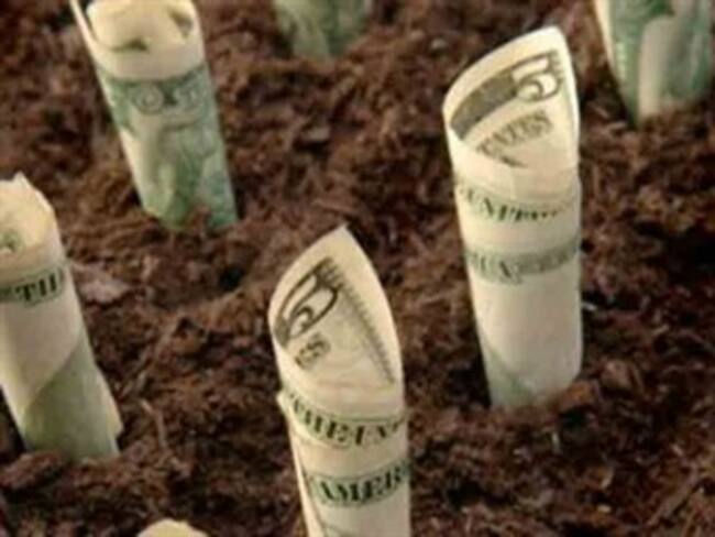 Inversiones en México. Pedro Tello y José Luis de la Cruz, analistas financieros