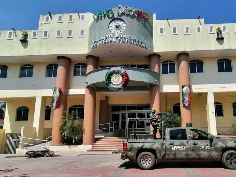 En Guerrero hay una descomposición de décadas, asegura Monreal