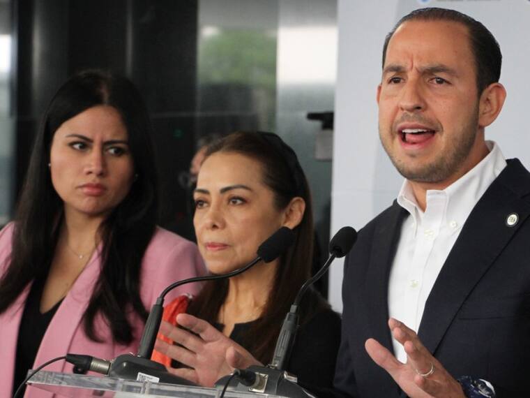 Alianza está en 'suspensión indefinida' por respaldo de Alito a AMLO.