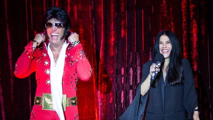 Revive el tributo a Elvis Presley con Martha Debayle en W