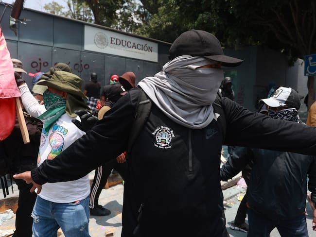 ¿Cuándo van a terminar los bloqueos de la CNTE? CDMX vive hoy miércoles una jornada violenta