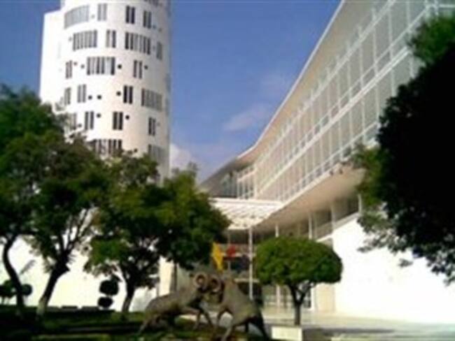 Estalla artefacto casero en Tec de Monterrey, en Edomex