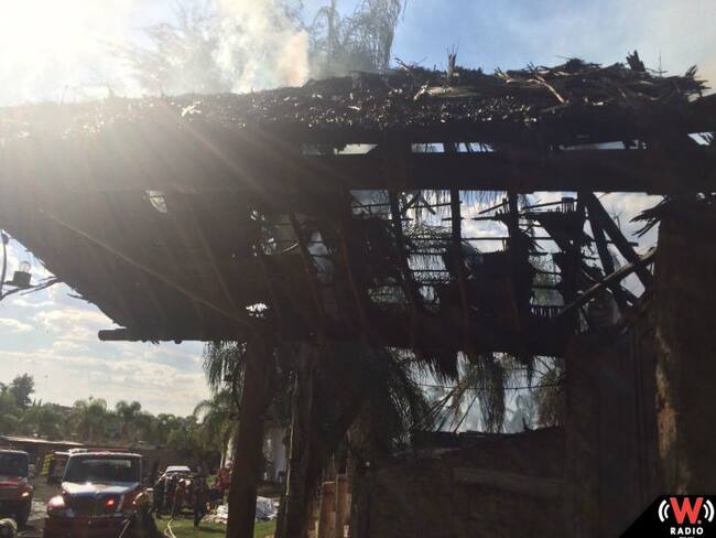 Registran incendio en restaurante de av. Patria