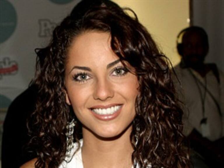 Presentan Mori y Bichir versión moderna de 'El coleccionista'