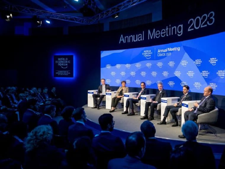 El Foro de Davos empezó de manera muy sombría, pero finaliza con una gota de optimismo