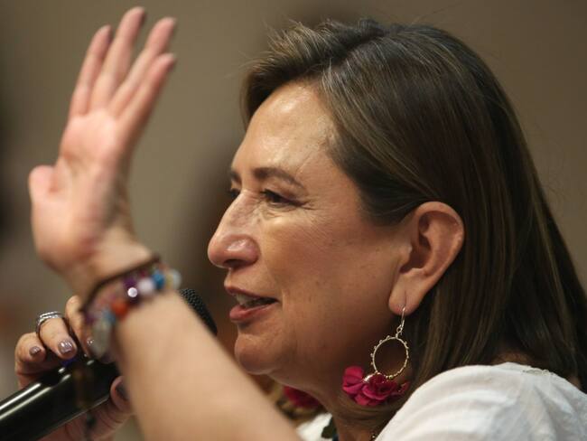 “El burro hablando de orejas”, dice Xóchitl Gálvez a senador morenista