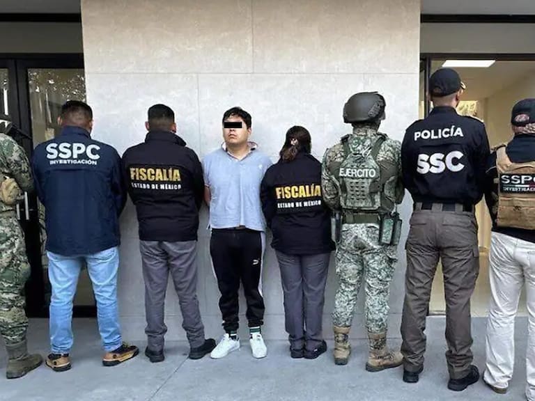 El líder de "Los Gastones" fue detenido y trasladado a Toluca.