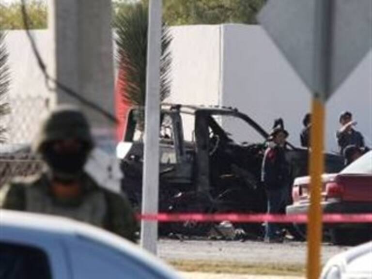 Lanzan granadas contra edificios de PGR y Policía Federal en NL