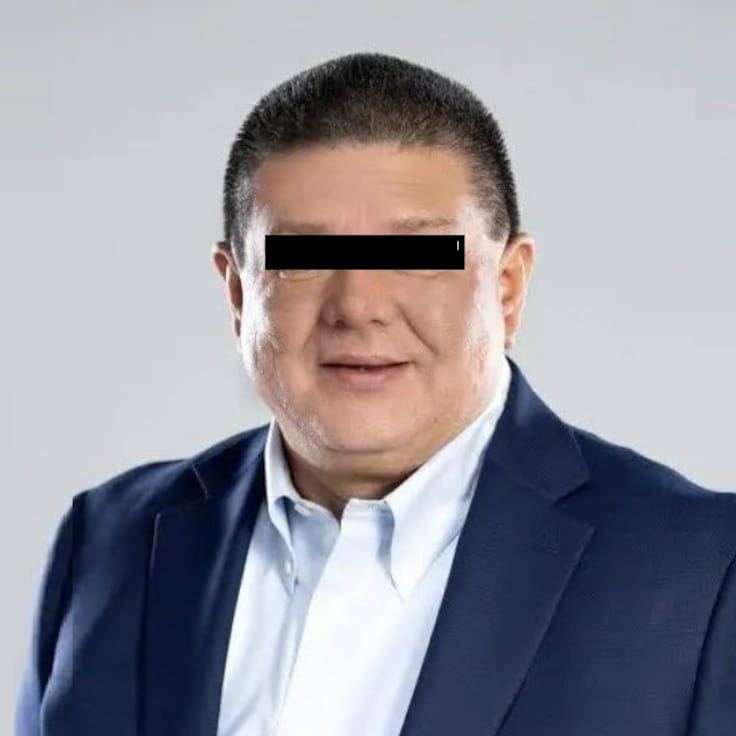Vinculan a proceso a César Jáuregui por ejercicio ilegal del servicio público