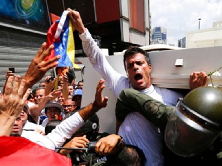 Piden manifestantes la liberación de Leopoldo López