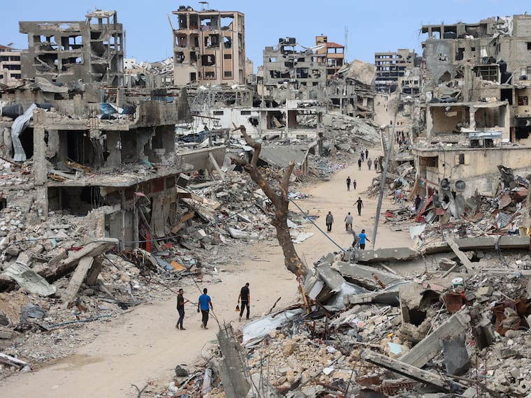 #Análisis con Dr. Carlos Martínez Assad