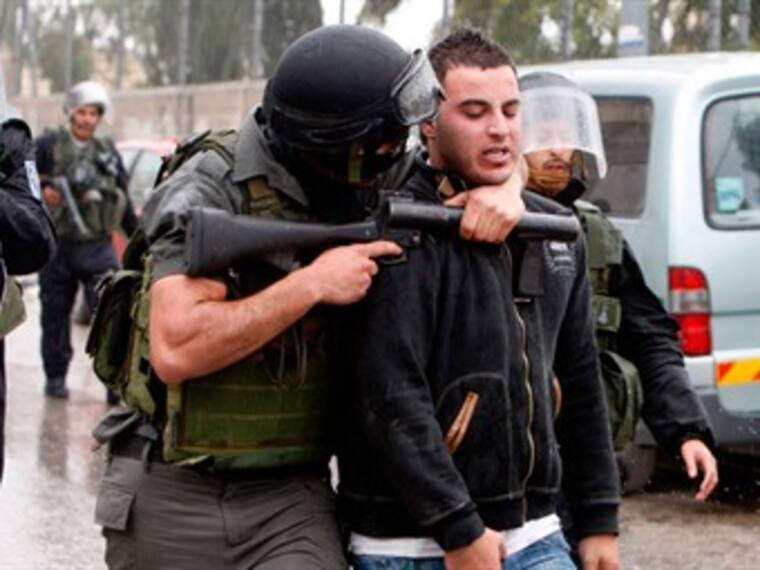 Uso excesivo de la fuerza en la frontera.Kristina Velfu 02/05/13