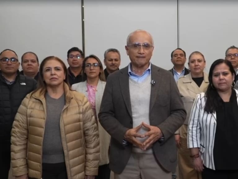 Rafael Olivos reconoce el resultado de la consulta y anuncia que solicitará al Instituto revisar el acuerdo; trabajadores mantienen demandas por salarios, medicamentos y pensiones