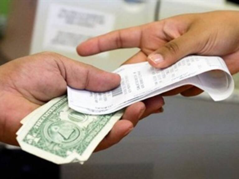 Podrán recuperar turistas extranjeros hasta el 65% del IVA por compras en el DF