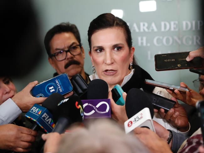 La reforma electoral debe surgir del consenso partidista y no del avasallamiento: Kenia López Rabadán
