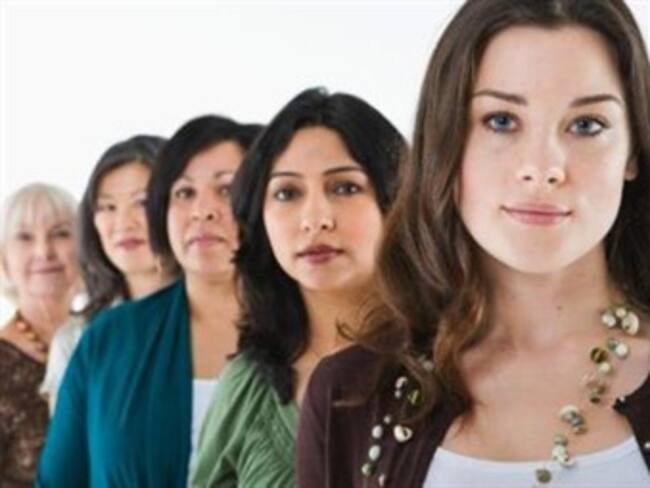 ¿Cómo es ser mujer, mamá, política, esposa, en México?