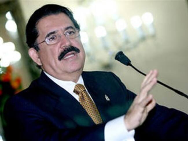 Zelaya critica a Lobo por impulsar amnistía en Honduras