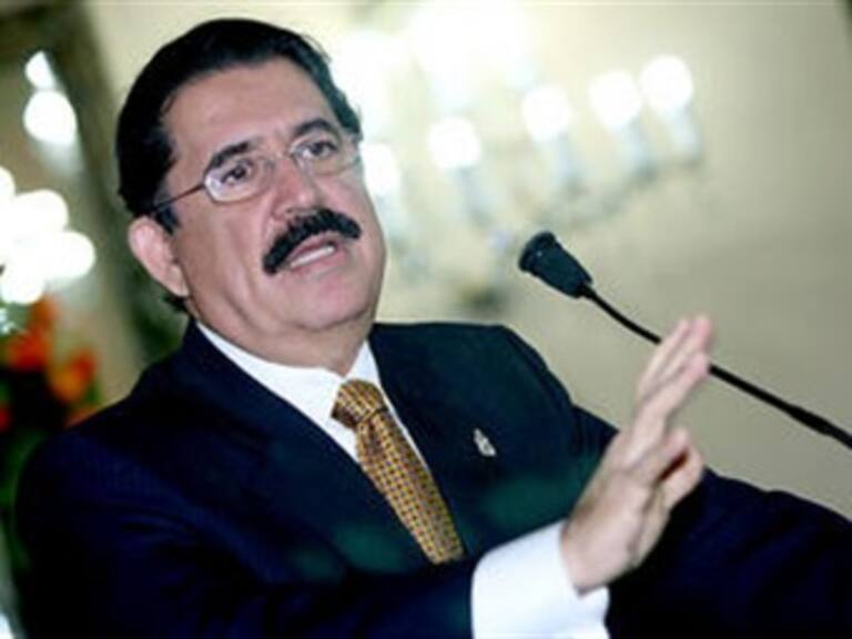 Zelaya critica a Lobo por impulsar amnistía en Honduras