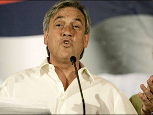 Niega gobierno chileno aprovechamiento político por rescate de mineros