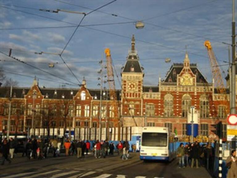 Entra Holanda oficialmente en recesión