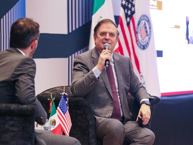 Sheinbaum definirá si responde a aranceles de EUA con medidas similares: Ebrard