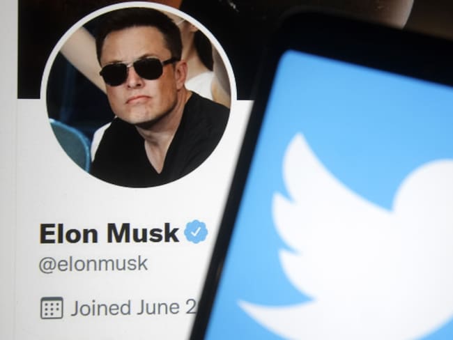 ¿Por qué Elon Musk compró twitter?