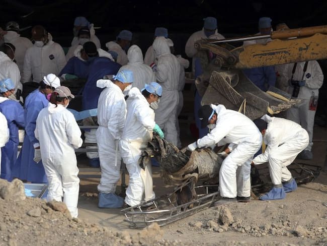 Encuentran 8 cuerpos en fosas de Tetelcingo, Morelos