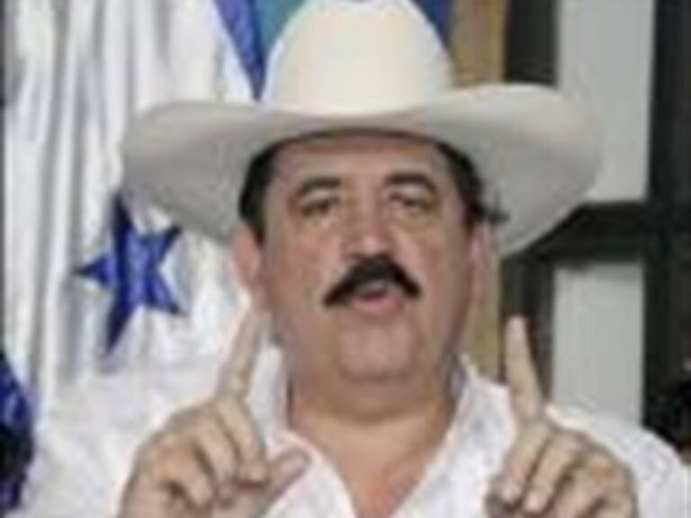 Zelaya dice que no puede confirmar que viajará a México