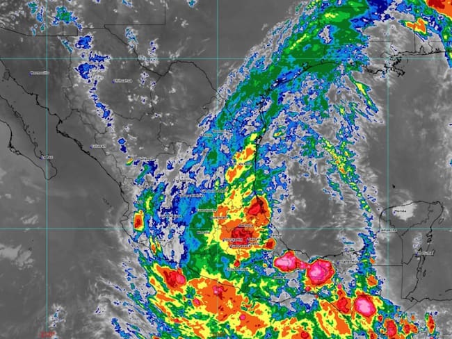 Alerta en el Pacífico: Depresión tropical Dos-E se ubica frente a Guerrero