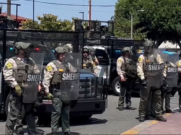 Redadas migratorias en Los Ángeles desataron protestas por segundo día consecutivo.