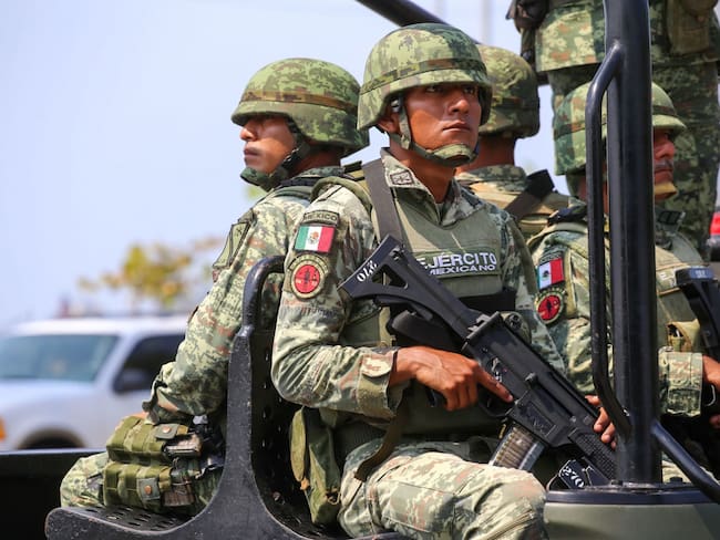 Dictan auto de formal prisión a los 8 militares involucrados en el caso Ayotzinapa