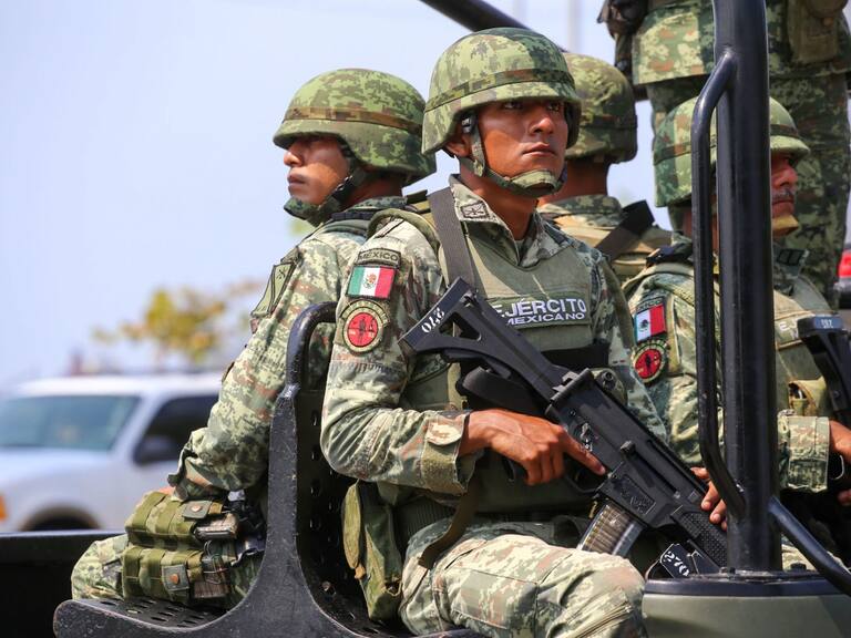 Dictan auto de formal prisión a los 8 militares involucrados en el caso Ayotzinapa