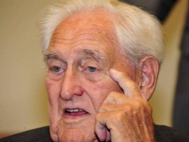 Dan cadena perpetua a ex oficial nazi de 91 años