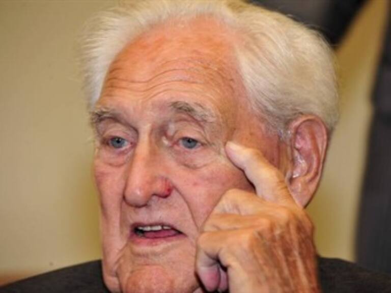 Dan cadena perpetua a ex oficial nazi de 91 años