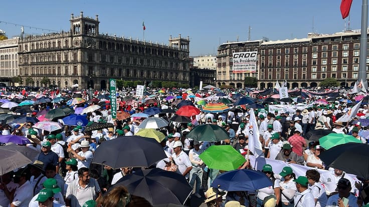 Día del Trabajo: miles de trabajadores y extrabajadores sindicalizados llenan el Zócalo capitalino con protestas y demandas