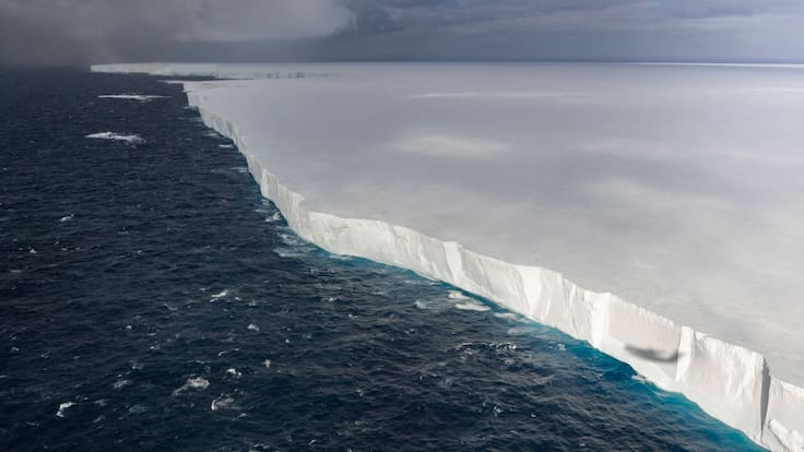 ¡El Iceberg más grande del mundo podría chocar en el Atlántico! Esto es lo que se sabe
