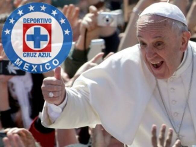 Papa Francisco recibe playera de Cruz Azul