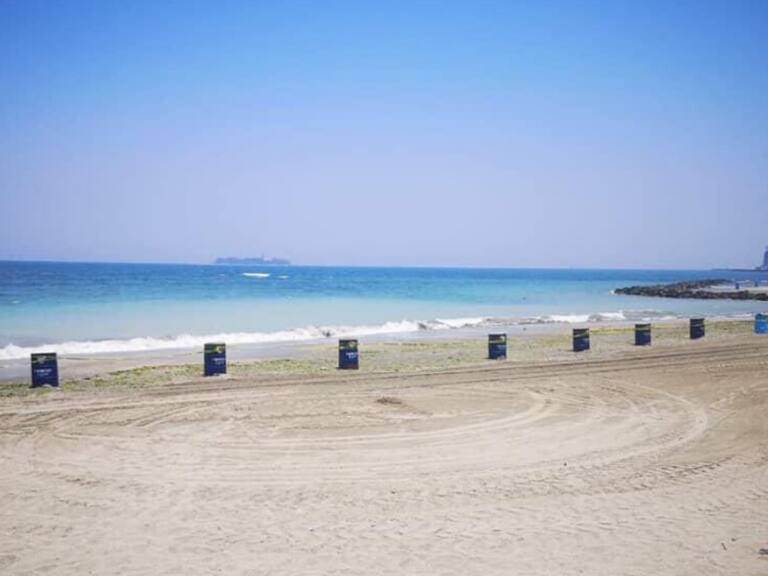 Playas de Veracruz lucen tonos turquesa tras confinamiento por COVID-19