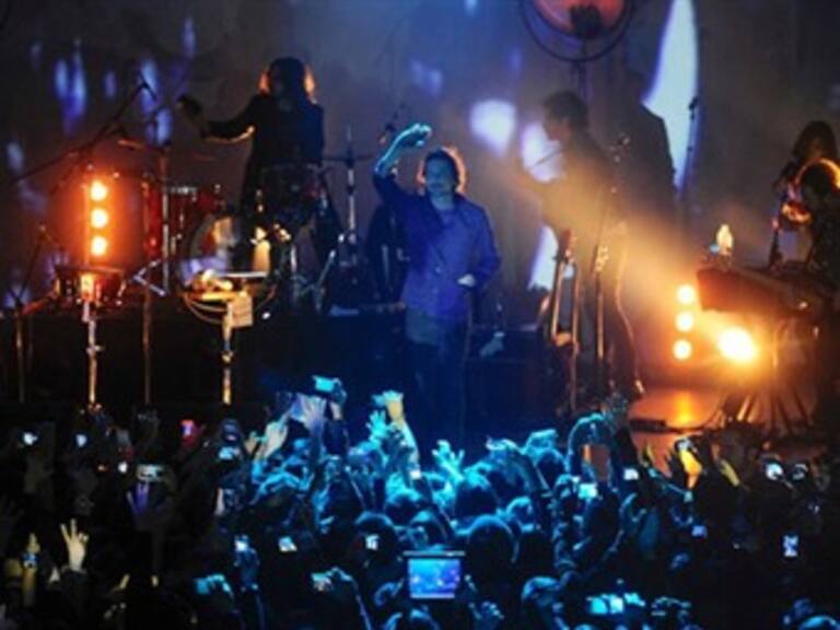 Presenta Zoé su nuevo sencillo '10 AM'