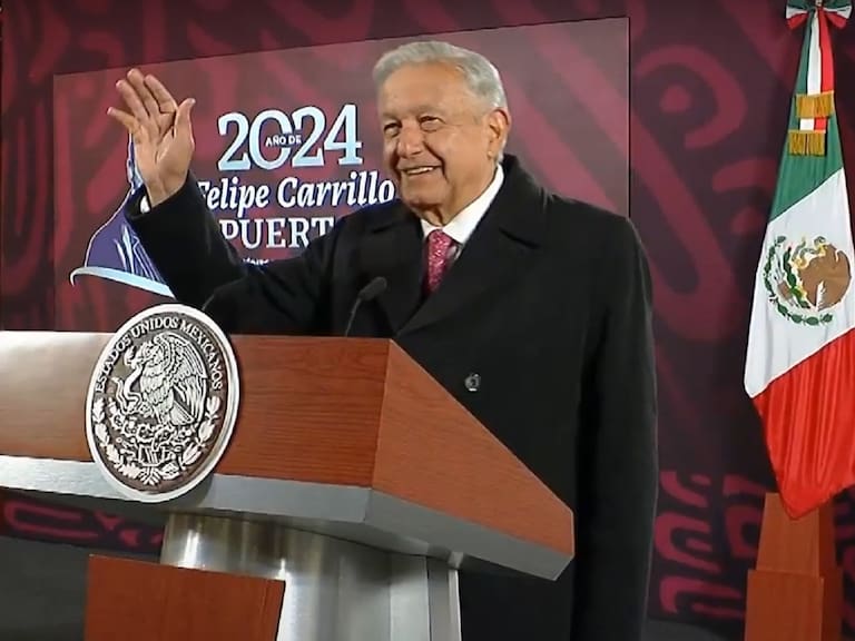 El presidente Andrés Manuel López Obrador llegó a la última de sus conferencias mañaneras con ánimo