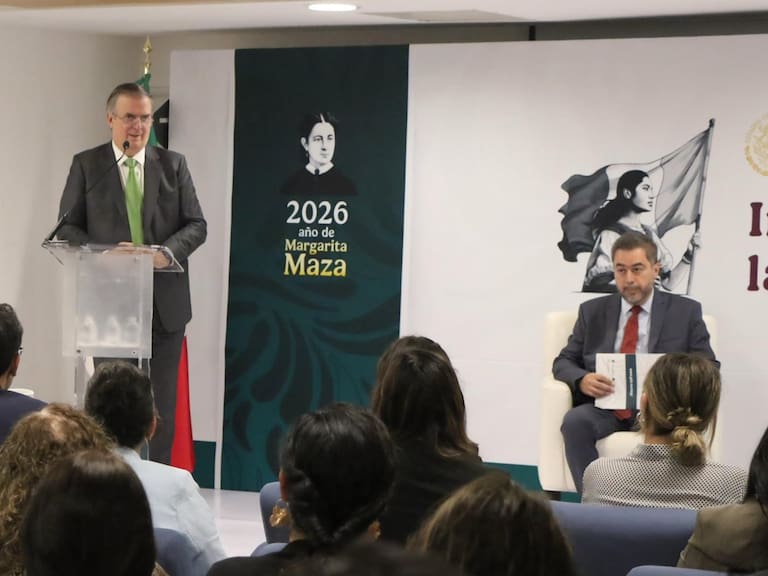 Durante la bienvenida al nuevo titular del Instituto Mexicano de la Propiedad Industrial (IMPI), Vidal Llerenas Morales, el secretario de Economía resaltó el avance hacia la revisión del T-MEC.
