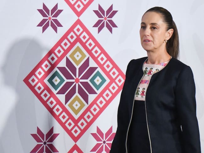 Viaja Sheinbaum a Washington para asistir al Sorteo del Mundial de la FIFA 2026