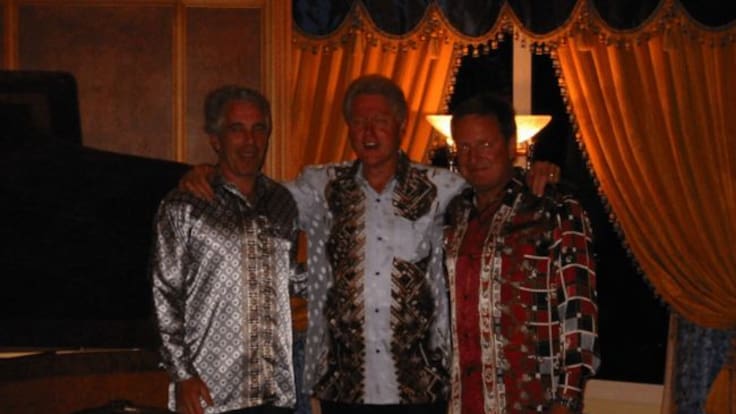 Bill Clinton pide al Departamento de Justicia revelar archivos sobre Epstein