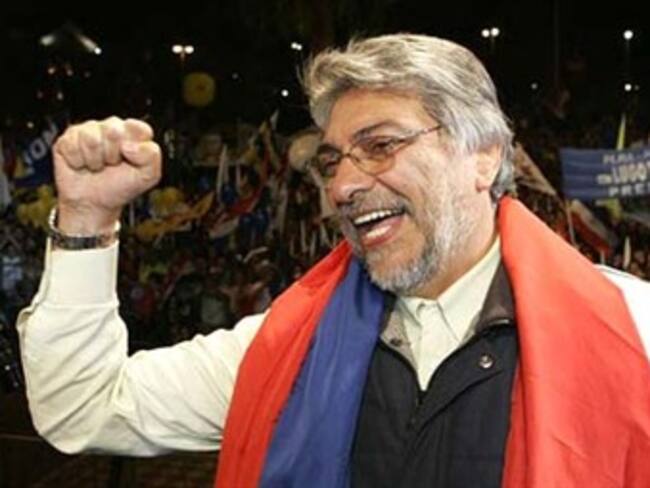 Regalará Lugo camiseta paraguaya a Cabañas